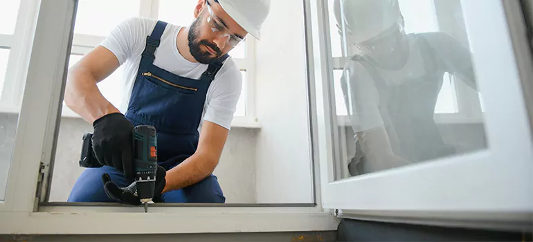 Replace Broken Window Pane in Bellview, FL