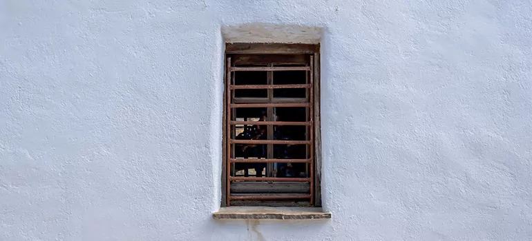 Residential Accordion Door Repair in Bellview, FL